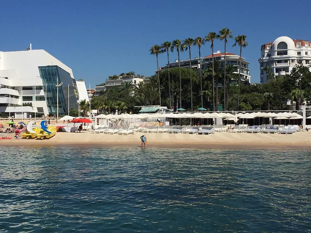 C027-Spacieux & Lumineux Appartement - Centre De Cannes