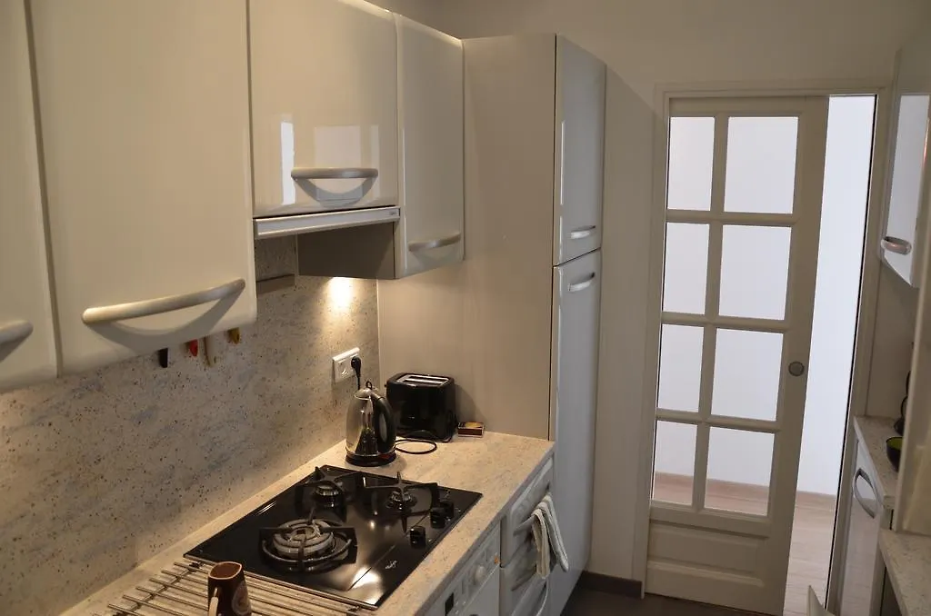 Apartment C027-Spacieux & Lumineux Appartement - Centre De Cannes